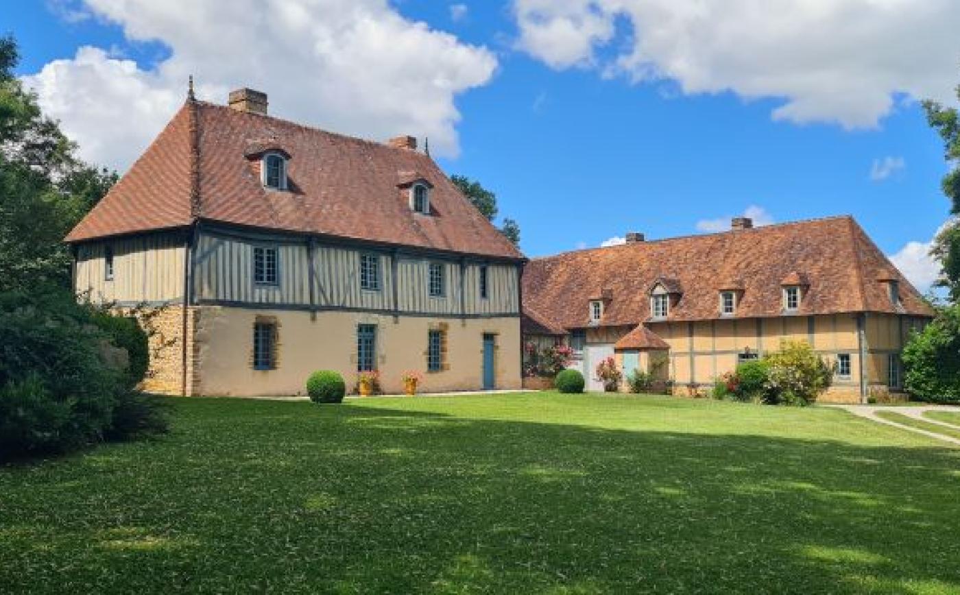 Manoir de la Croix à Résenlieu - M.KESSLER