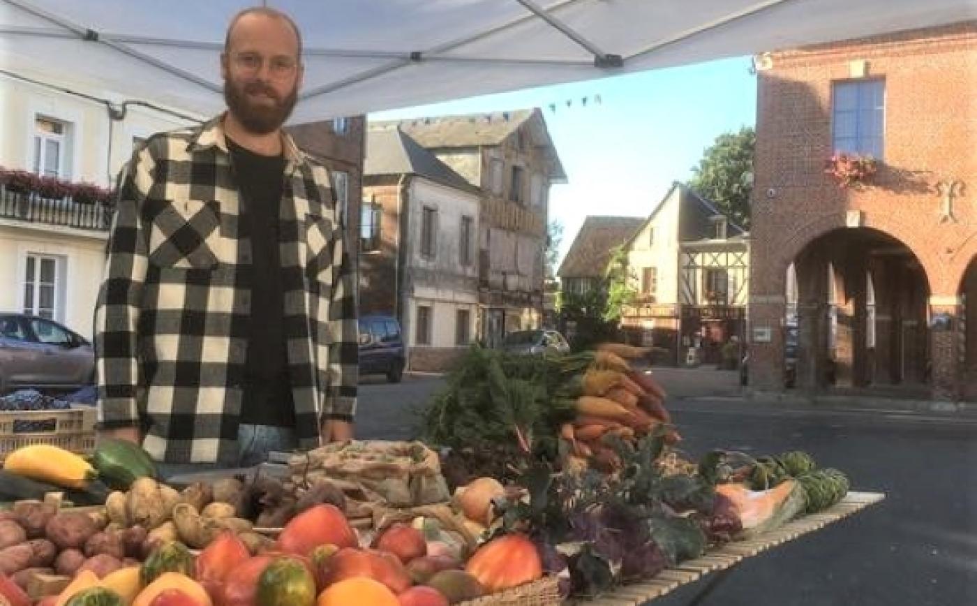 Thomas au marché - Les Légumes du Sap