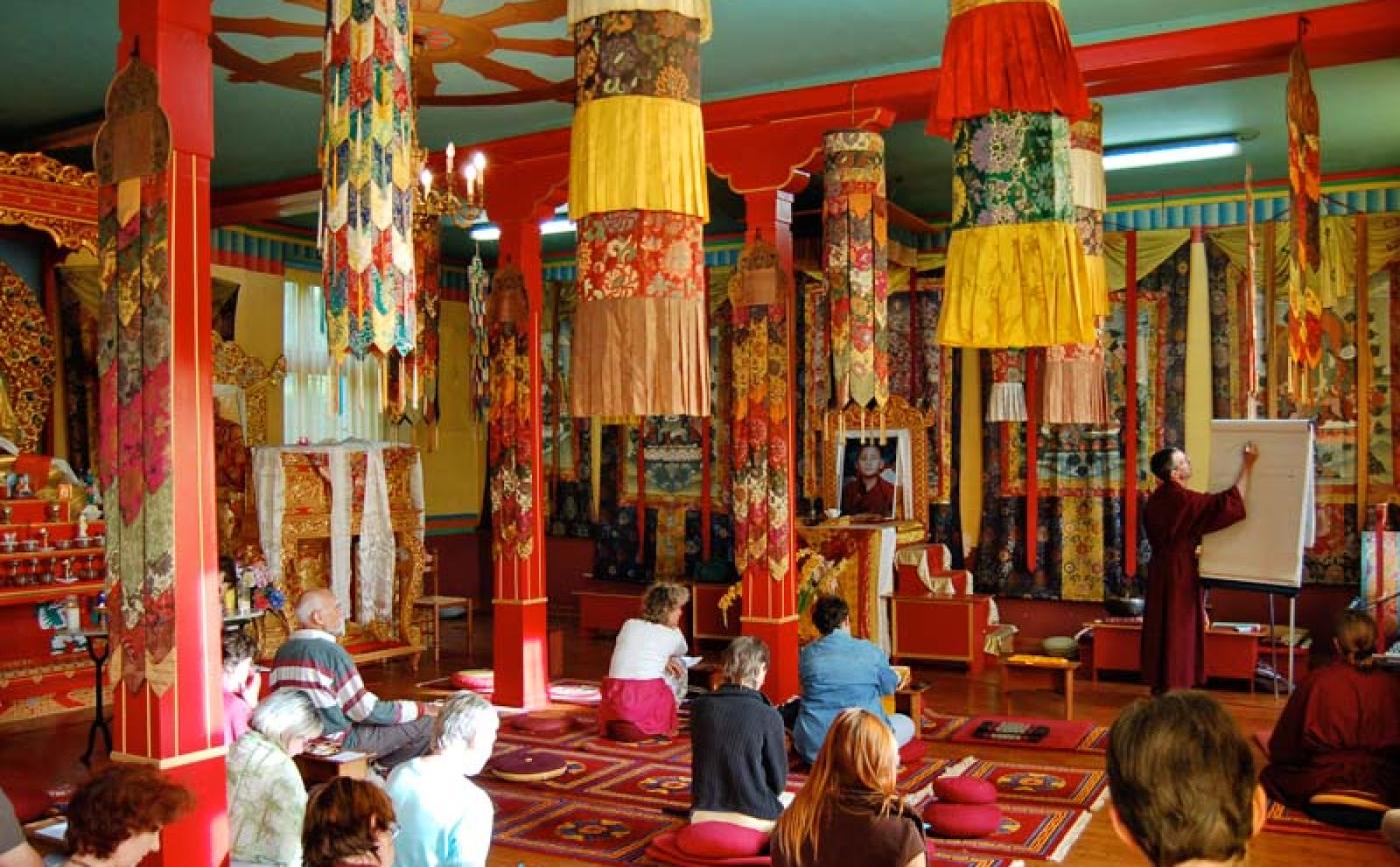 Centre tibétain - Aubry le Panthou - © Vajradharaling